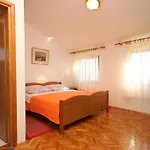 Apartamento By The Sea Kali, Ugljan - 8202