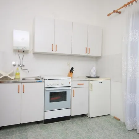 By The Sea Kali, Ugljan - 8202 * Kali