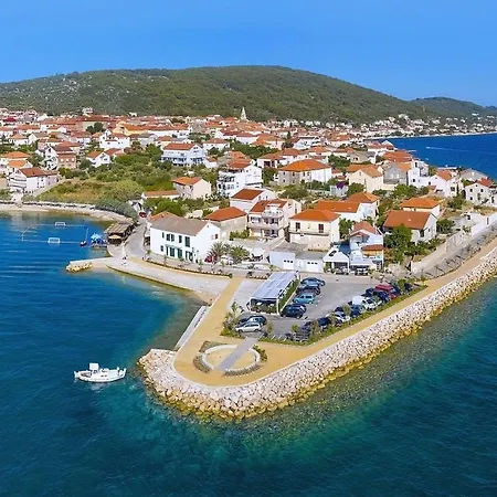 Διαμέρισμα By The Sea Kali, Ugljan - 8202 Kali