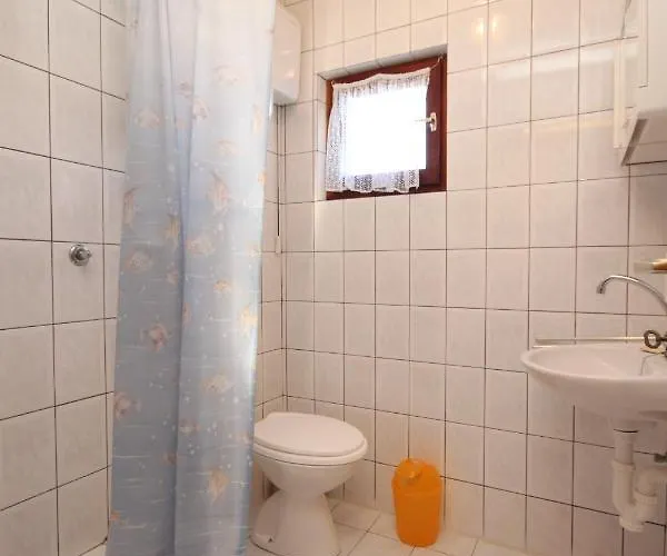 By The Sea Kali, Ugljan - 8202 *