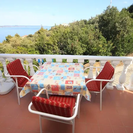 By The Sea Kali, Ugljan - 8202 칼리