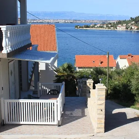 By The Sea Kali, Ugljan - 8202 Appartement *