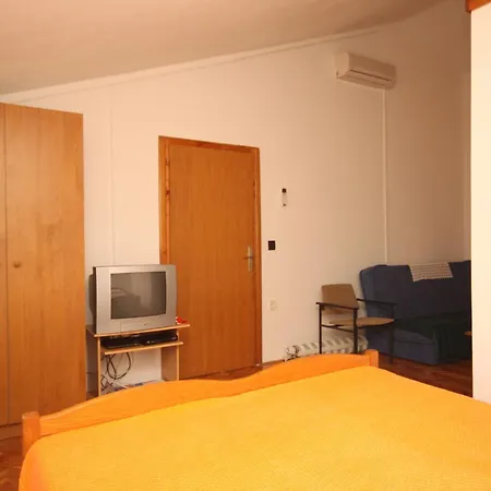 Apartamento By The Sea Kali, Ugljan - 8202